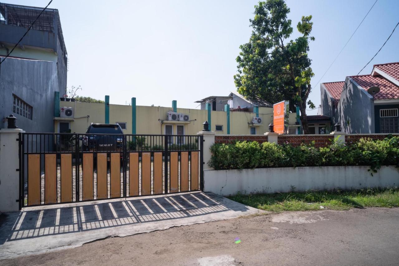 Koolkost Syariah Near Stasiun Rawa Buntu 호텔 탕그랑 외부 사진